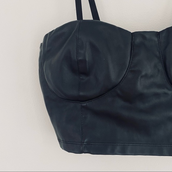 Deb Black Faux Leather Crop Top Spaghetti Strap/ Cups - Picture 2 of 4